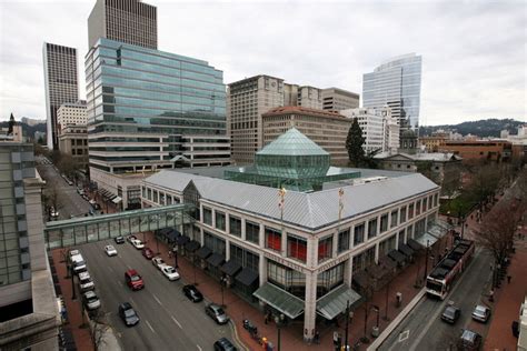 louis vuitton downtown portland|Louis Vuitton pioneer place.